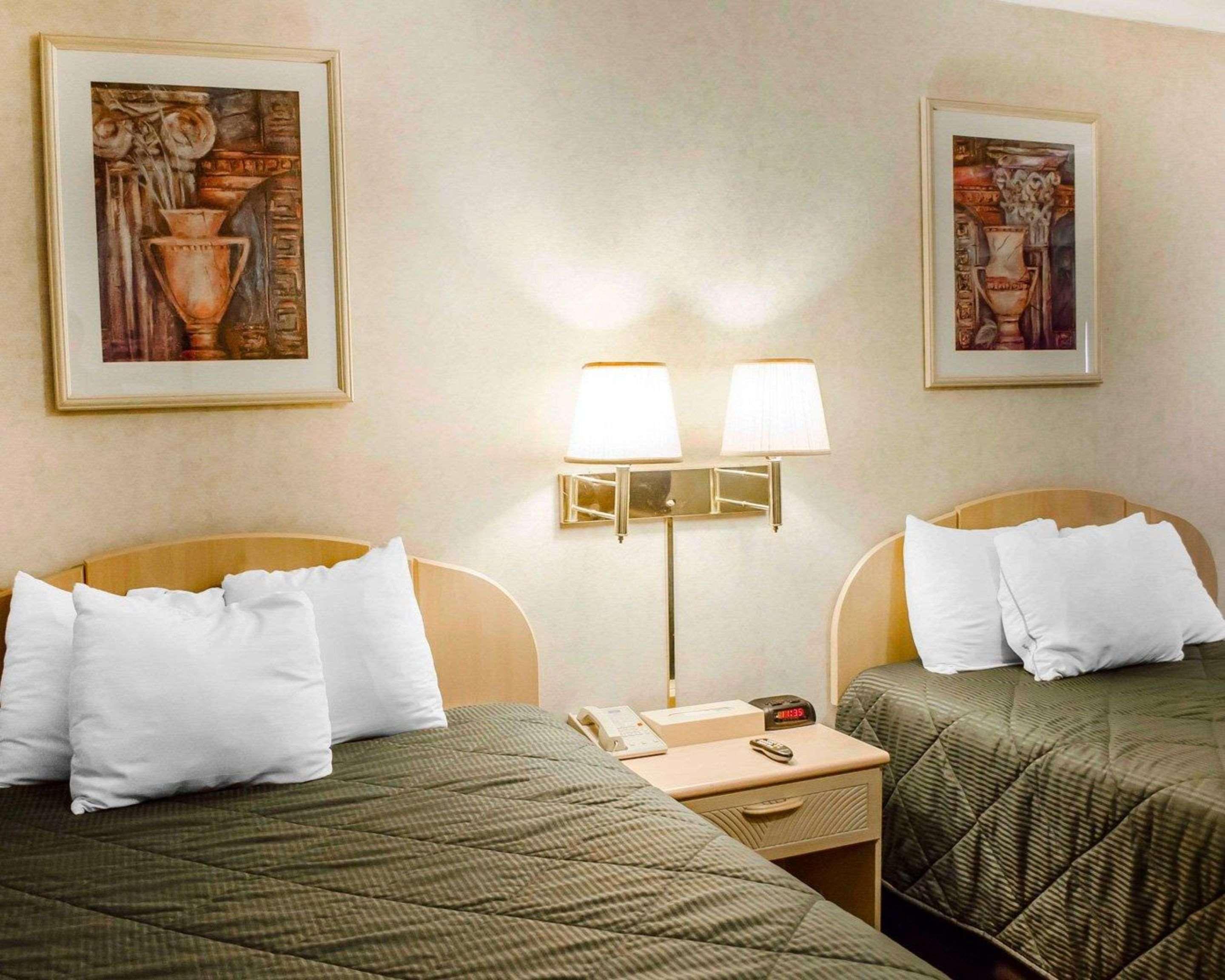 Rodeway Inn Dillsburg Экстерьер фото