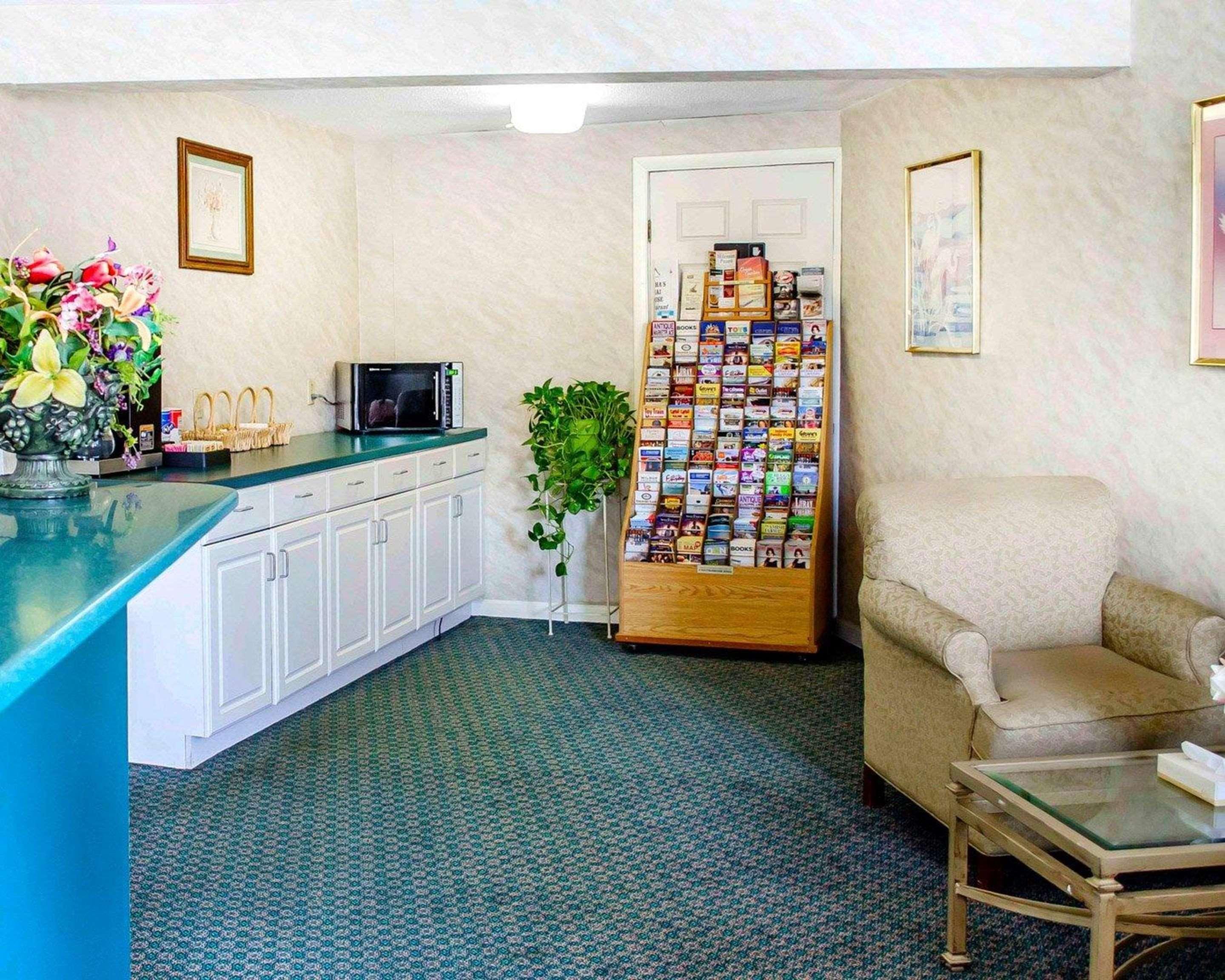 Rodeway Inn Dillsburg Экстерьер фото