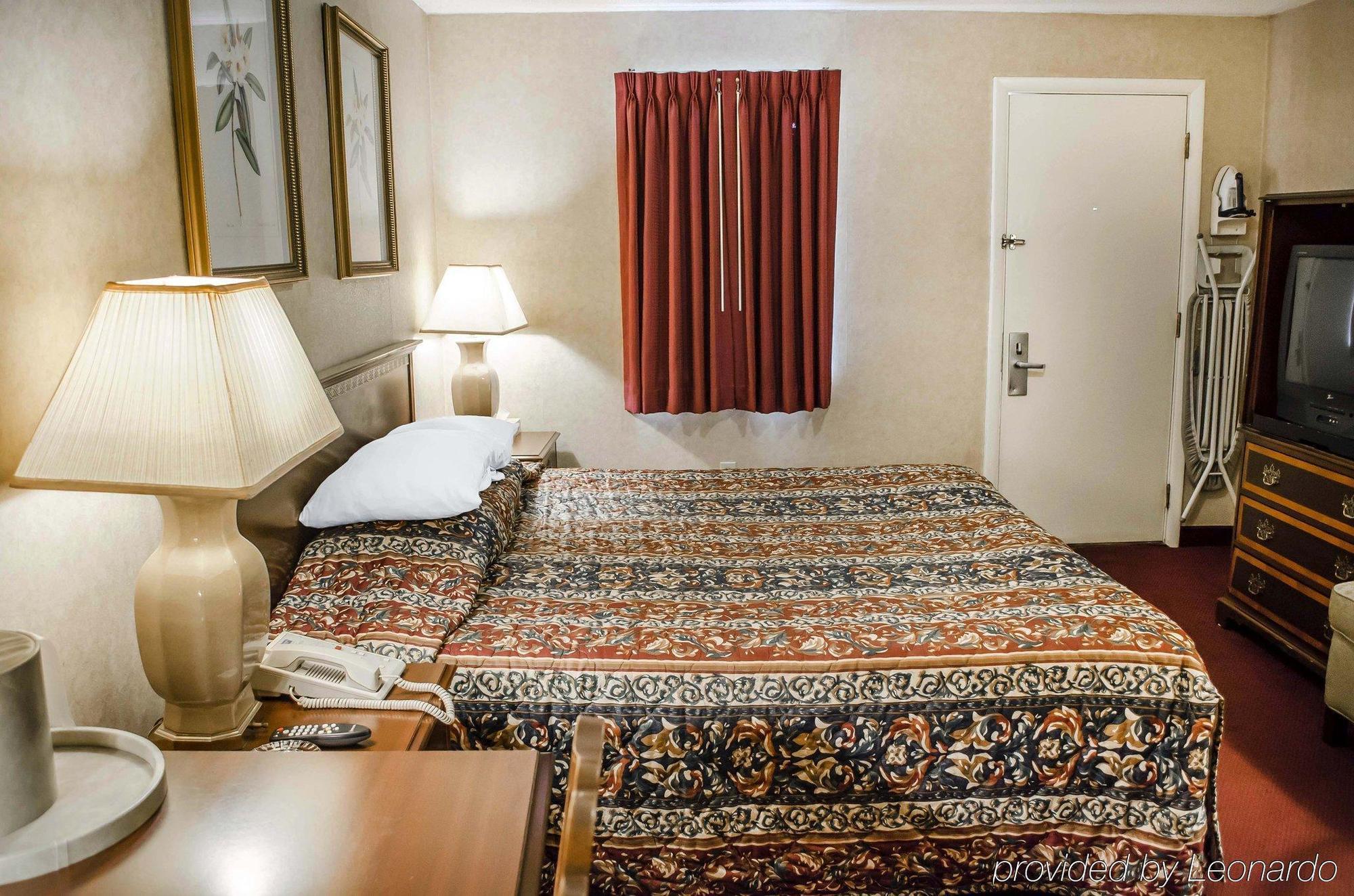Rodeway Inn Dillsburg Экстерьер фото